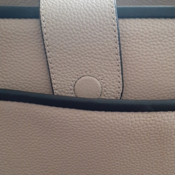 Kate Spade Evangelie - Picture 3 of 6